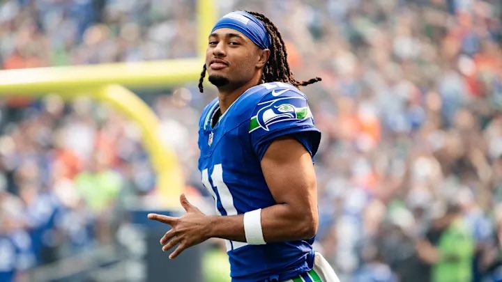 PolymarketBlitz's tweet photo. Jets entire WR Room    Jaxon Smith-Njigba

- 271 Targets                      - 163 Targets
- 1575 Receiving Yards  - 1793 Receiving Yards
- 10 TDS                              - 10 TDS https://t.co/sxVJOXpXXt