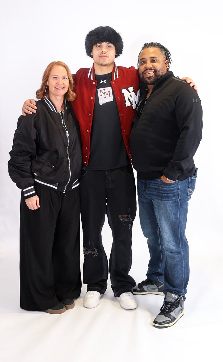 Josiah Thomas II tweet media