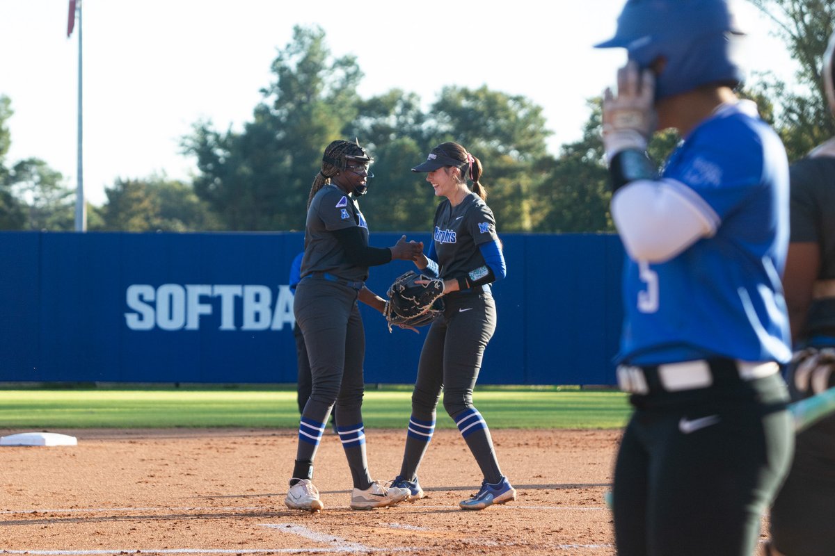 MemphisSoftball's tweet image. Mood because we’re 𝗢𝗡𝗘 𝗠𝗢𝗡𝗧𝗛 𝗔𝗪𝗔𝗬 from our season opener ⏳