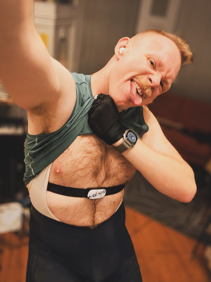 ‘Tent Slinger tweet media