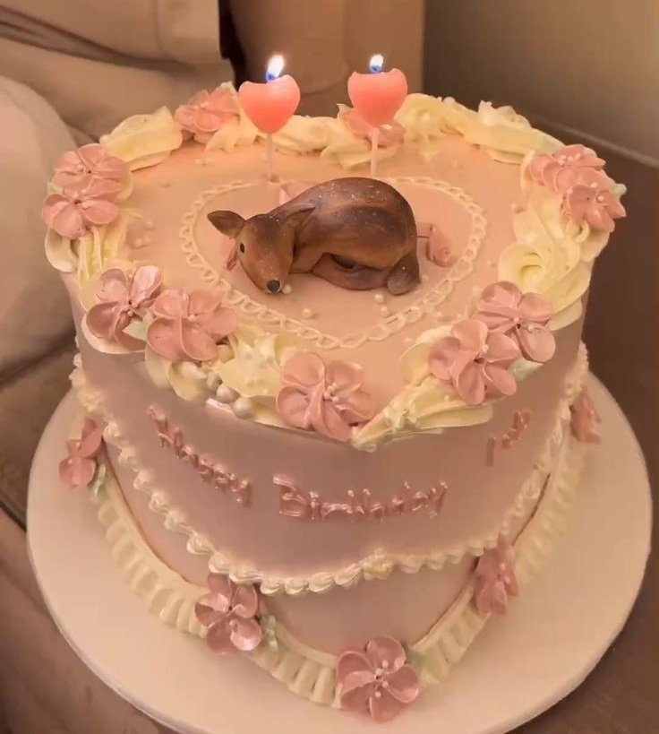 fairyprxncess's tweet image. left or right?