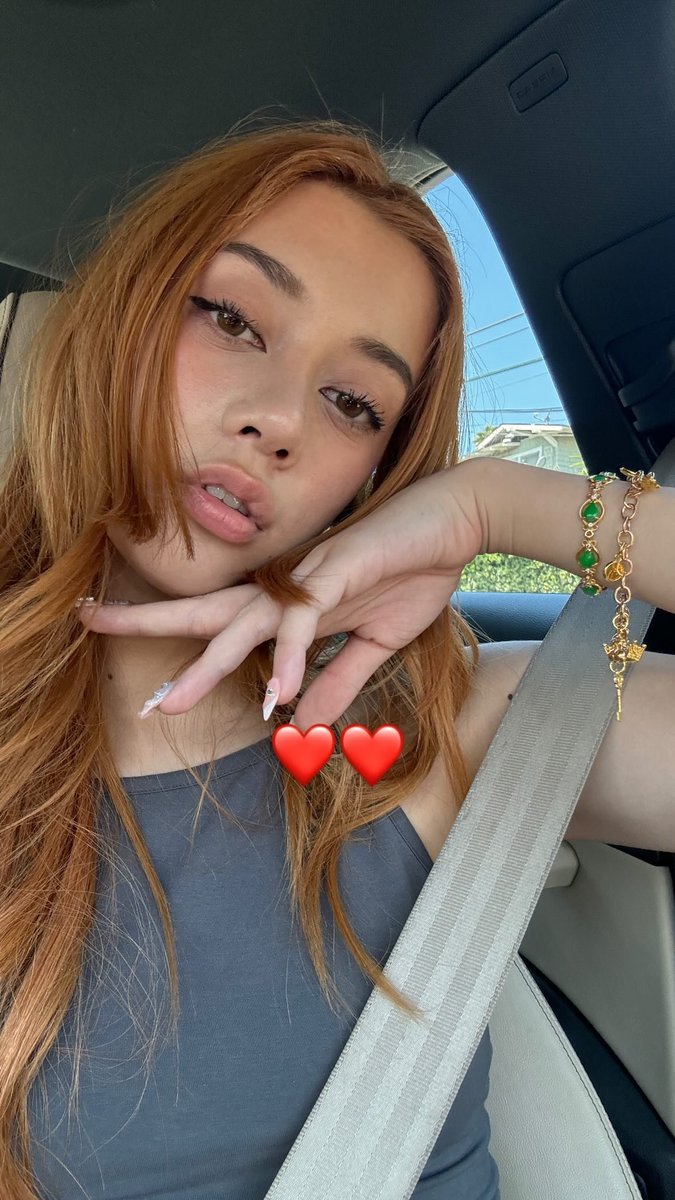 y2kateyes's tweet image. 𝚂i se preguntan a dónde iba en estas fotitos, la respuesta es al #𝓩𝕚𝐀𑁯𑣿𝟸ʼ居住𝐜ōncᥱr𝕥 lista para mover esas paws y dejar todo en el #𓊈𝙻o𝐯eいঌ𝙷oɴes𝐭𝕪𓊉 pues tenía que disfrutar el #𝟶𝟻𝟶𝟷ৎ୭に𝐳𝑦𝐳𝑦 cantando con ella.

𝑏eau𝕥y 𝚍𝕚sα𝕤𝐭er 𓈒ꦿᩙ✿ ۪۪۫۫ℬ𝑙o͞om