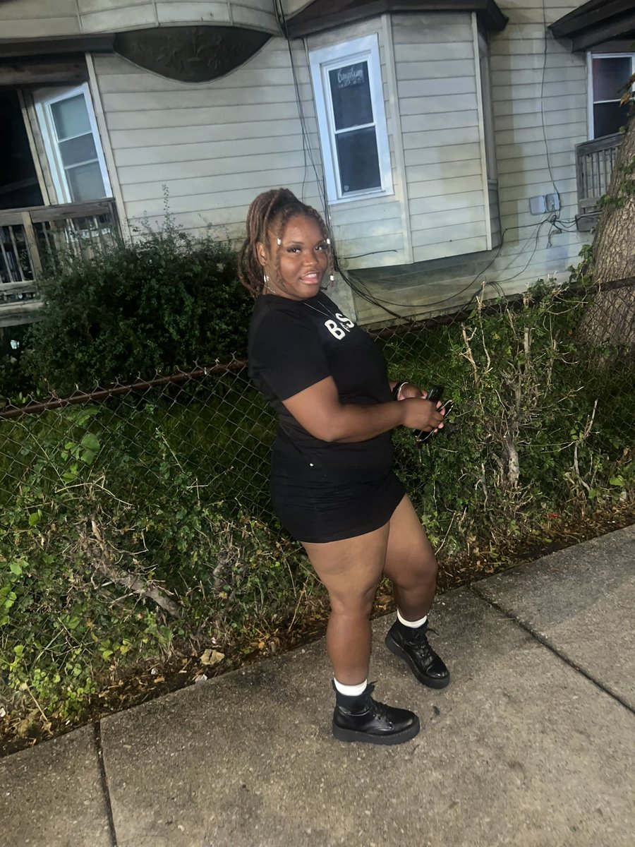 MAJORDEJA's tweet photo. Little Miss Fine Sht 🥰😭 https://t.co/3MfNy0Vi3m