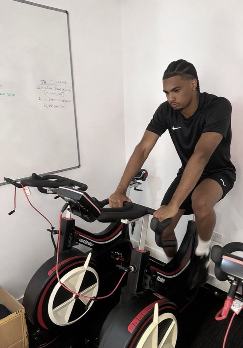 Ruben Bartlett-Antwi tweet media