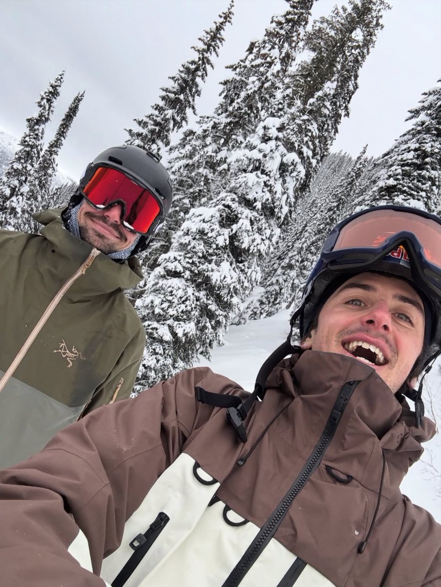 strollfolders's tweet image. 📷 | Lance was with Mark McMorris!

Cr: markmcmorris on instagram!