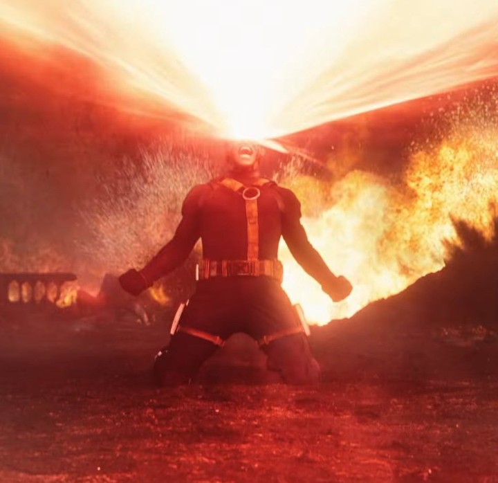 HboundEnt's tweet photo. New teaser trailer for 'Avengers: Doomsday' 
is released.

Film premieres in theaters Dec 18th.

#FilmX #AvengersDoomsdayTrailer 
#AvengersDoomsday #FilmTwitter
#MovieNews #MovieCulture #Avengers https://t.co/iexlNDneT2