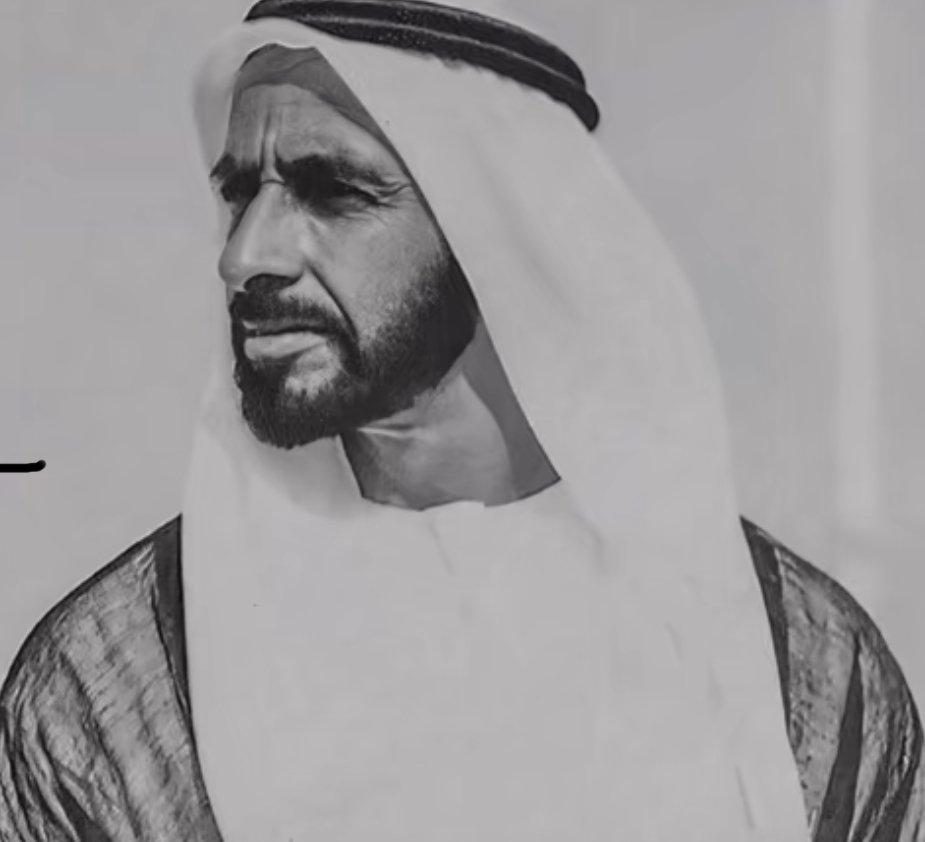 bntmmd25's tweet image. ✍️✍️✍️👌
طيب الله ثراه ، حكيم و زعيم العرب ، مؤسس الدولة ، شيخ الشيوخ ، فخر وعز وكرم و سخاء ، رحمة الله عليه أبونا زايد . 🇦🇪🇦🇪🇦🇪
