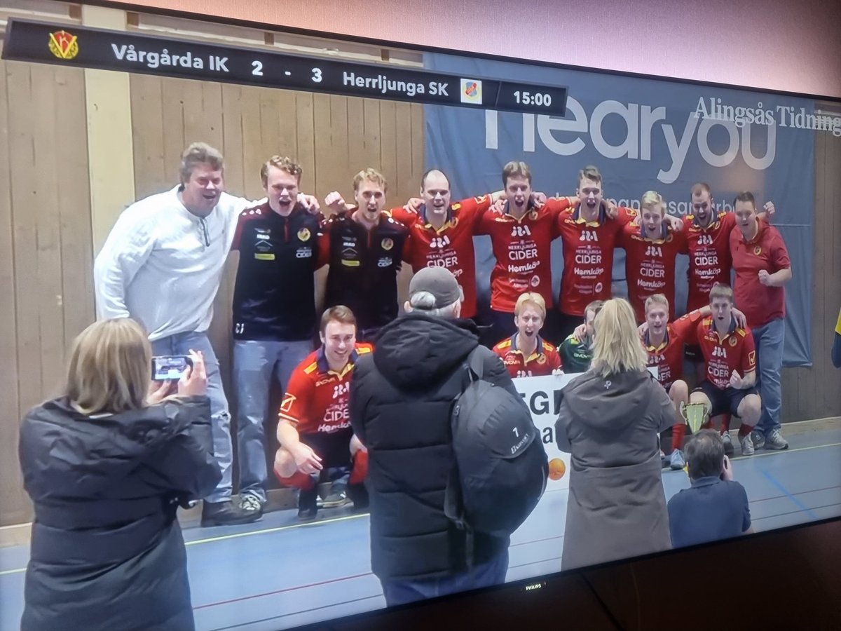 Per Karlsson tweet media