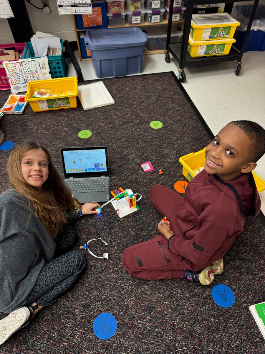 Miss Staples tweet media