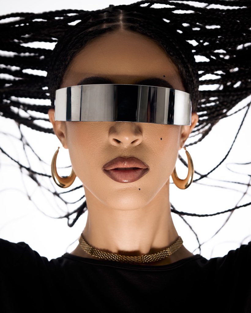 Irunmolė tweet media