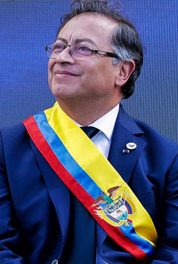 Jojotoweb's tweet photo. Gustavo Petro y la desestimación del Departamento de Justicia de NY sobre existencia del Cartel de Los Soles: Yo esto lo dije No hay evidencia alguna q exista un "Cartel de los soles", secuestraron a Maduro para quedarse con el petróleo de Venezuela, siguiendo su doctrina Monroe. https://t.co/tEzifv8e6X
