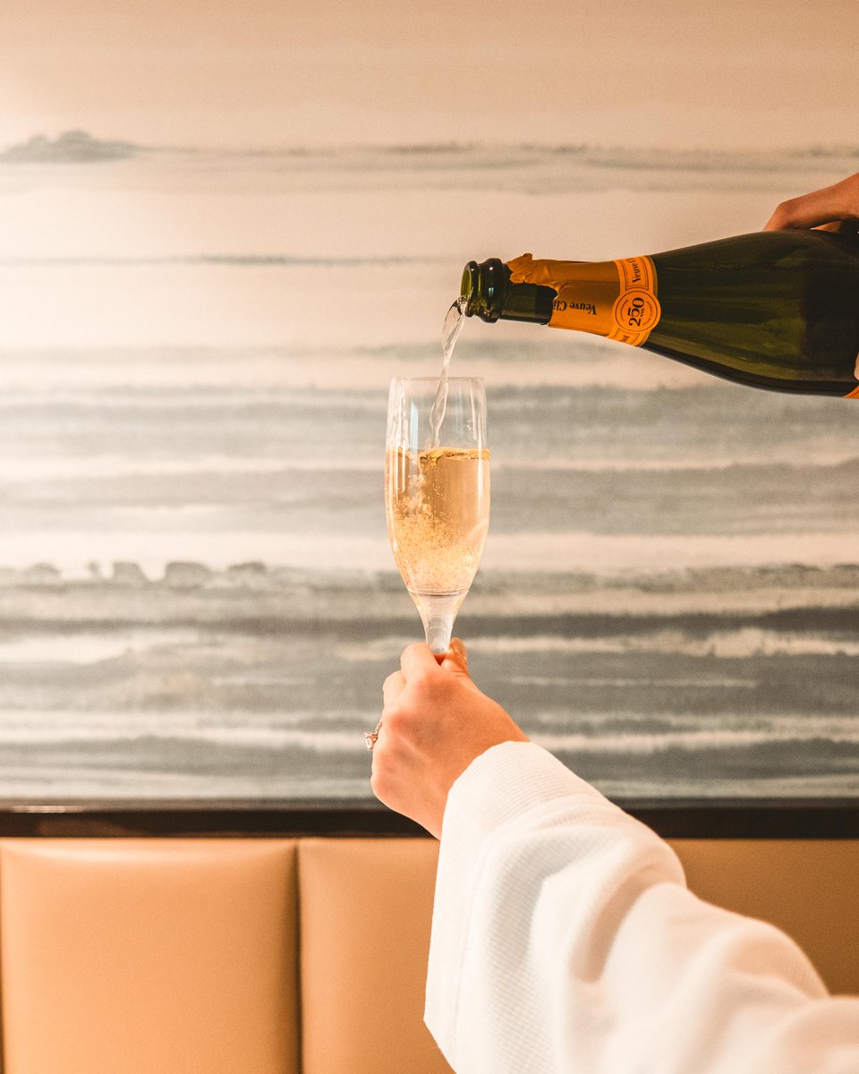 Bellagio Las Vegas tweet media