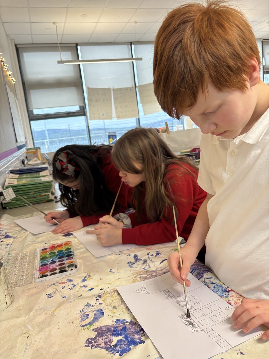 Miss Swinney 🧡 tweet media