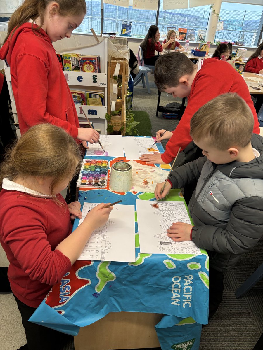 Miss Swinney 🧡 tweet media