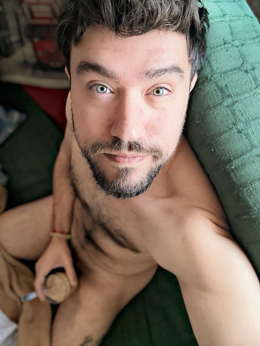 Es de esta tarde… pero me gustó la foto ✌🏼