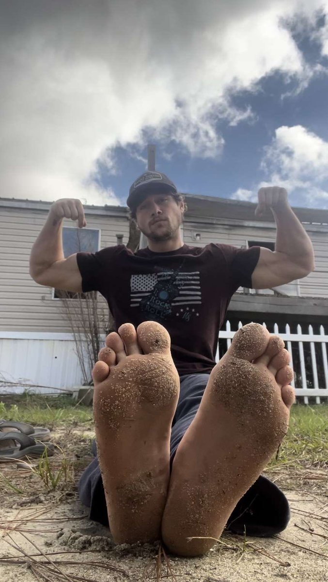 Comment if you would lick my feet or biceps first