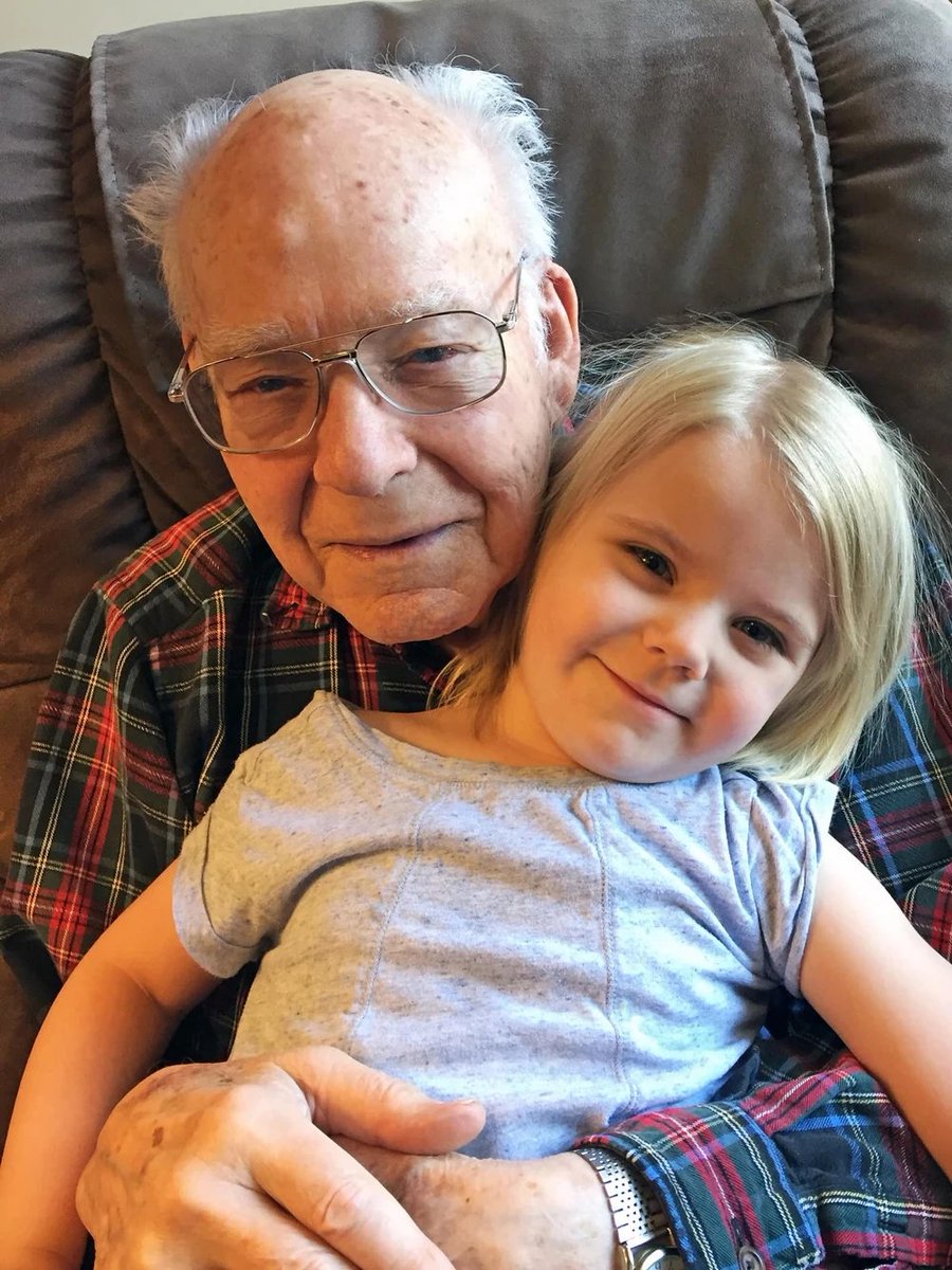 Esse provavelmente é o pai do William