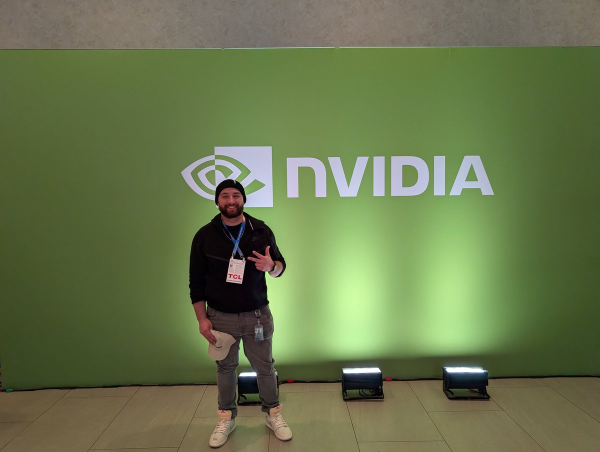 blackflame007's tweet photo. Working for #NVIDIA has its perks
#CES2026 #CES Has been a blast so far! I was able to get into our keynote event and after party. So excited to be a part of the event and Nvidias big announcements...

Got the chance to witness Jensen's private interview after the keynote https://t.co/BOnnJWqALx
