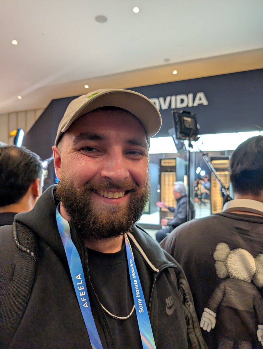 blackflame007's tweet photo. Working for #NVIDIA has its perks
#CES2026 #CES Has been a blast so far! I was able to get into our keynote event and after party. So excited to be a part of the event and Nvidias big announcements...

Got the chance to witness Jensen's private interview after the keynote https://t.co/BOnnJWqALx