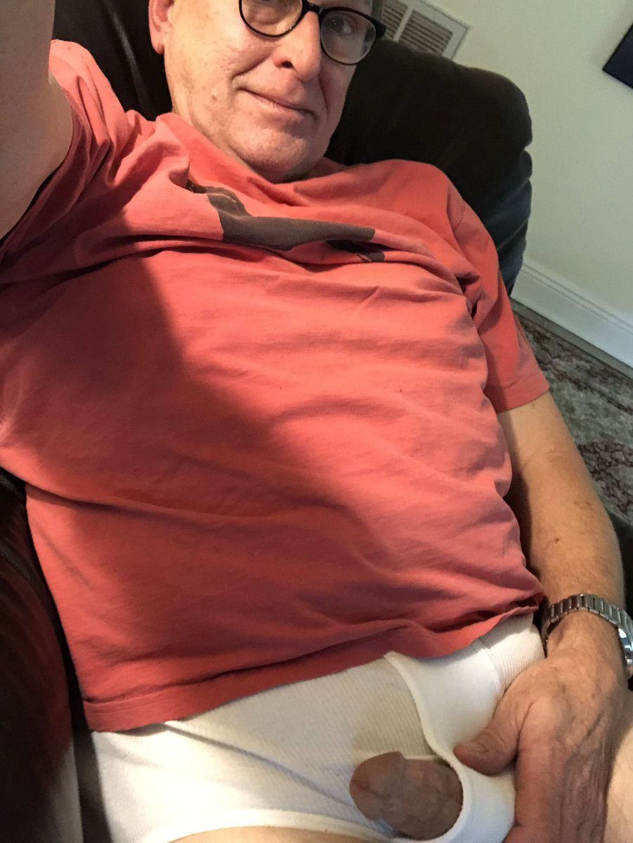 Robertski30's tweet photo. TWT briefs. Great pouch to pull out your cock and beat off. https://t.co/IlRLFUYNJ7
