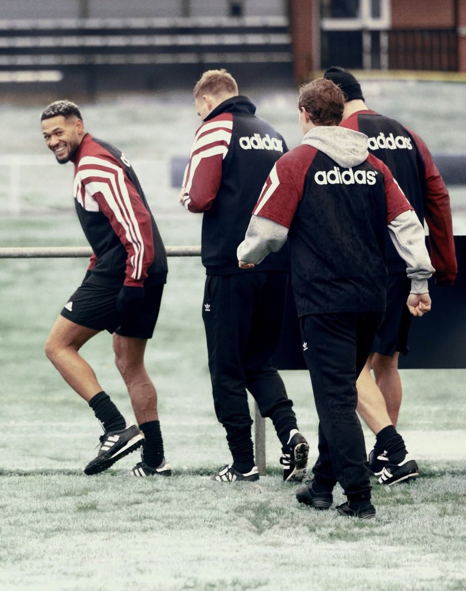 Un escándalo la nueva indumentaria de New Castle 🏴󠁧󠁢󠁥󠁮󠁧󠁿