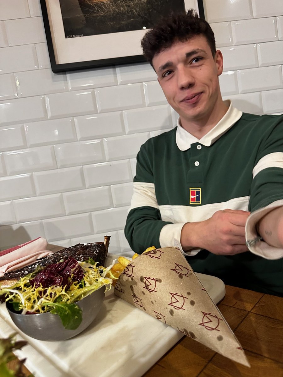 RollingGeorge_'s tweet photo. Ma’ rica👅🤩 https://t.co/pu5KMwy3xS