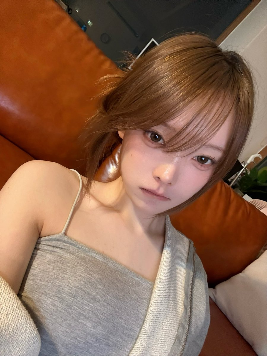 욱진이빵 tweet media