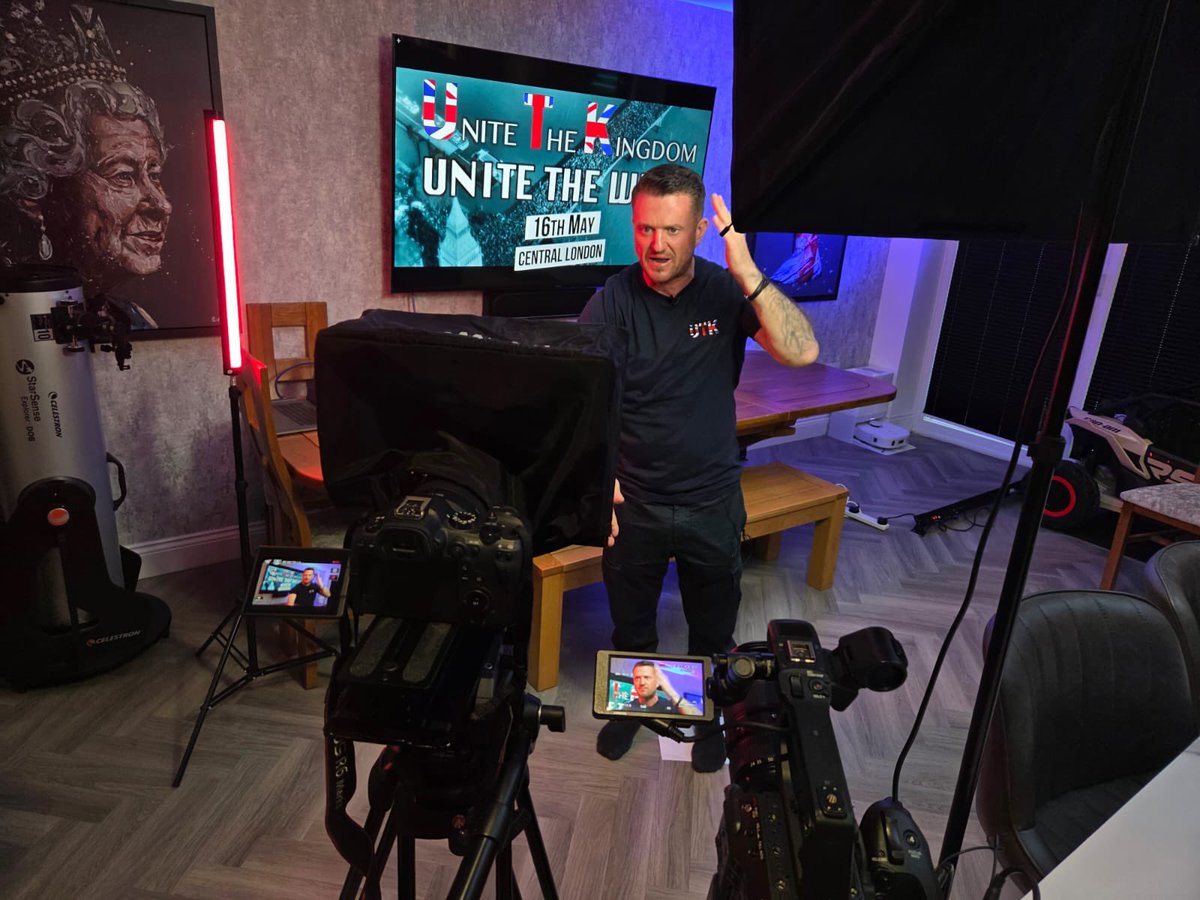 Tommy Robinson 🇬🇧 tweet media