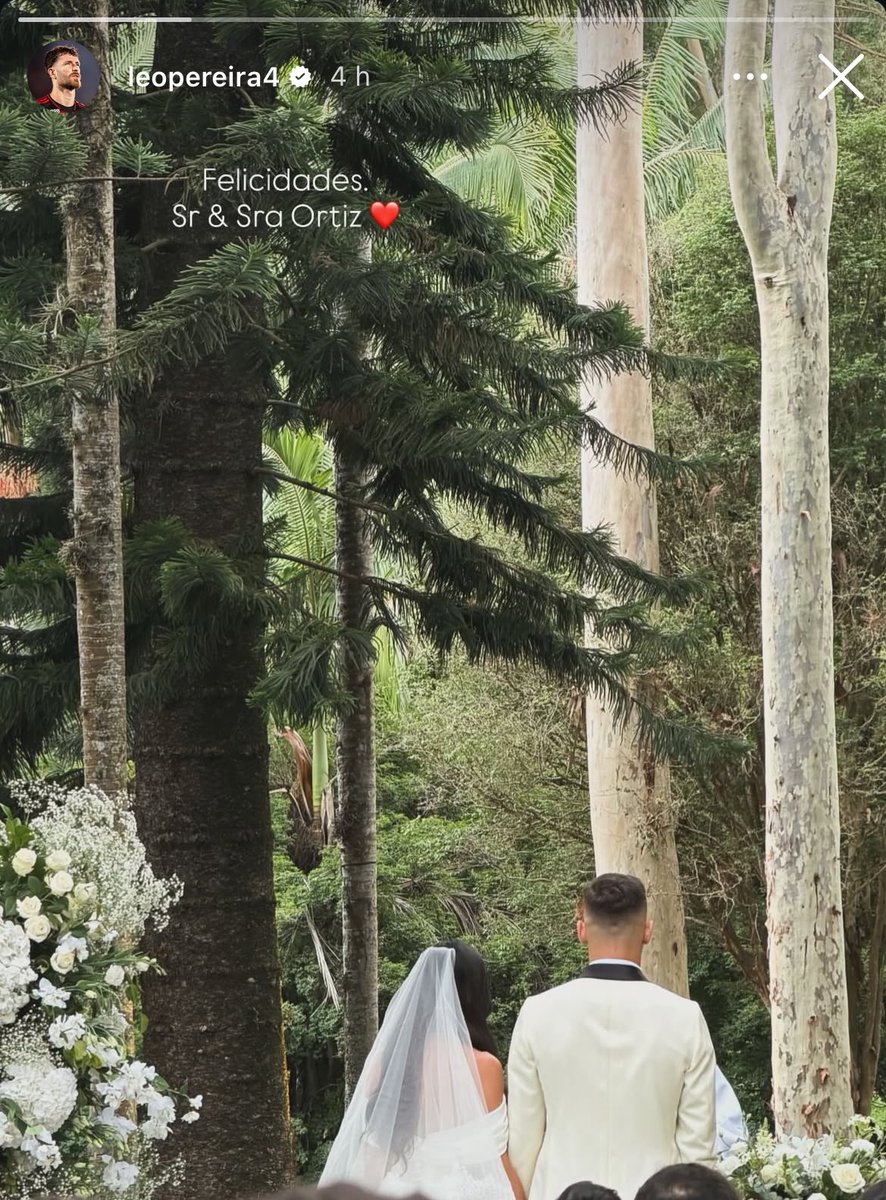 gabmartineelli's tweet image. o leo tipo: você casou com ela mas o grande amor da sua vida sou eu