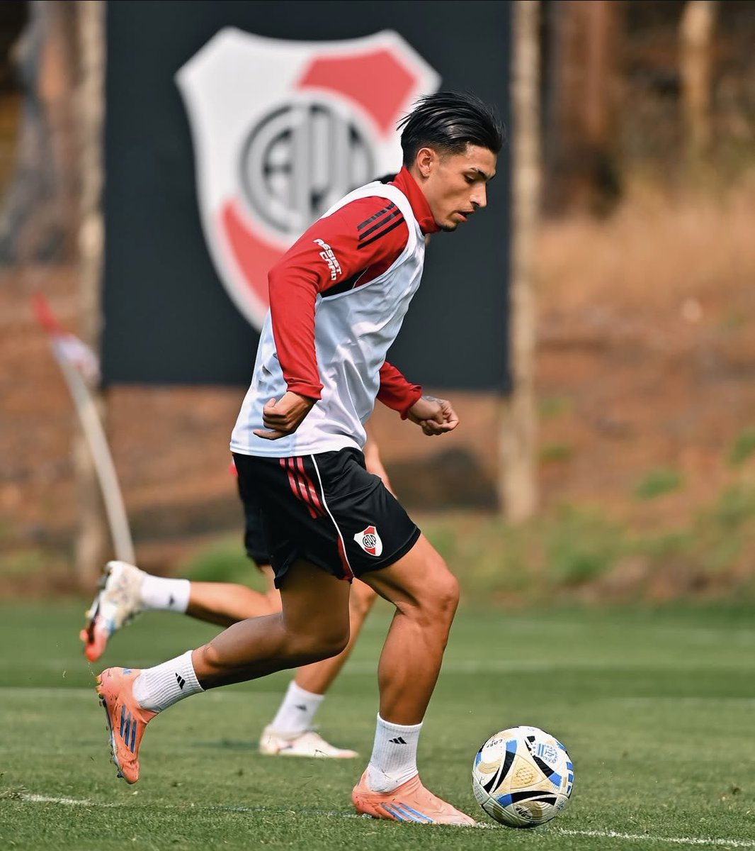 El 9 que necesita River.