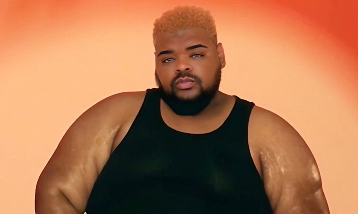 GayVN's tweet image. SantanaXXL Surpasses 1 Million Followers on X ow.ly/7mk050XSFf0 @SantanaXXLLL