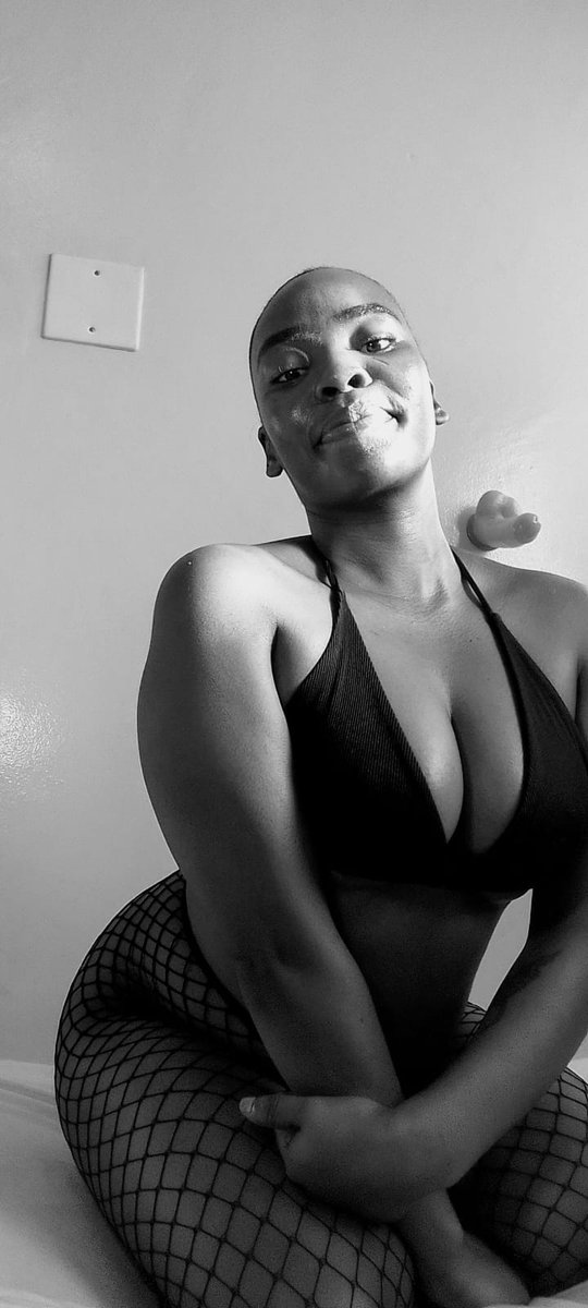 retha44398's tweet image. caramel.