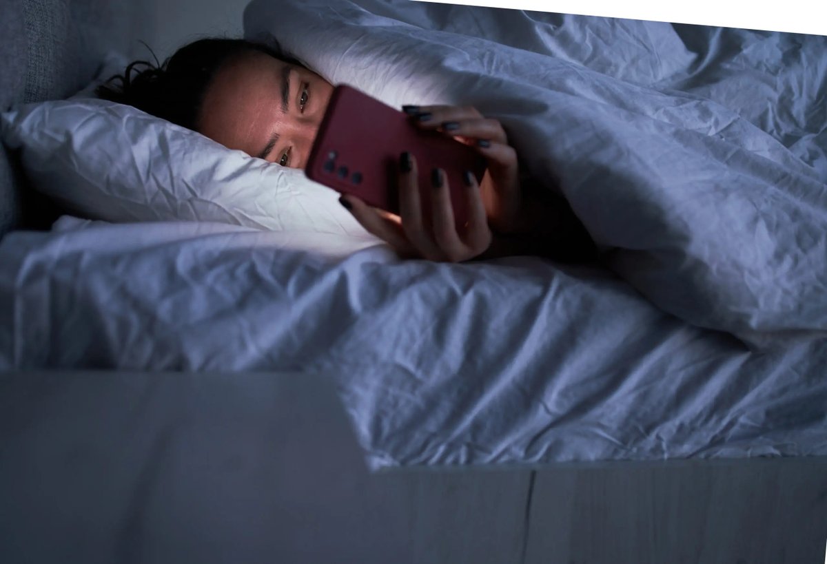 Web_Shrink's tweet photo. With the rapid proliferation of internet access and smartphones, the constant exposure to distressing information has become normalized over the past two decades. However, from a psychological perspective, it’s a massive change from history.
Read more on https://t.co/B2Ocr3yQir https://t.co/DnpWOzH3QQ