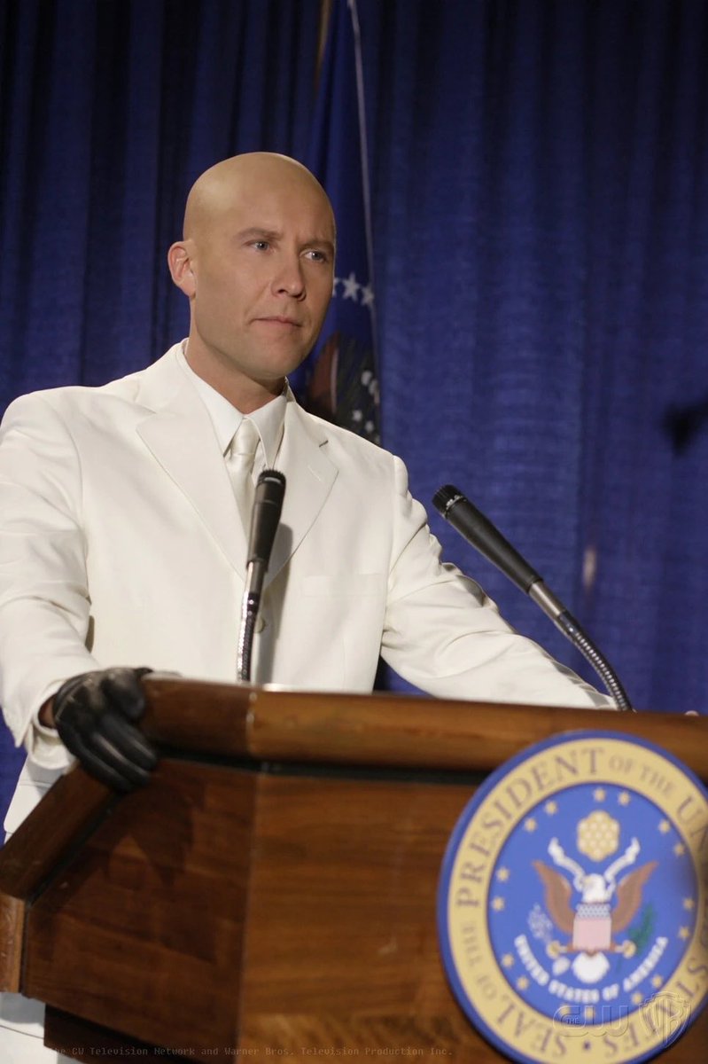 Michael Rosenbaum tweet media