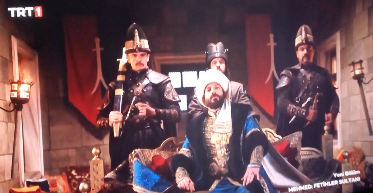 Yeni Yeniçeri Ağası pek hayırlı birine benzemez.
#MehmedFetihlerSultanı