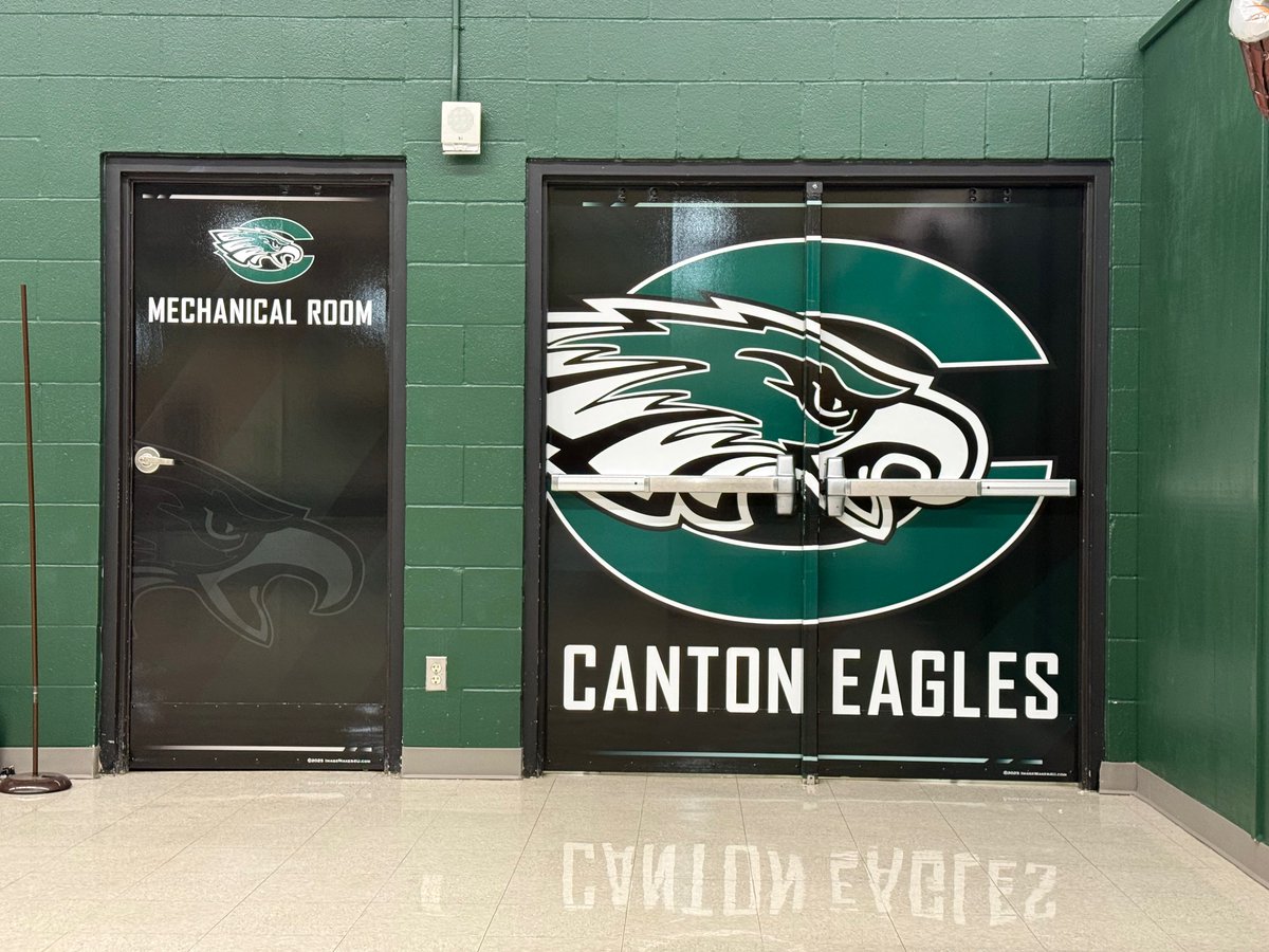 imagemakers4u's tweet image. A big thank you to @cantonisd and Coach Burk for trusting us to add a little extra spirit to their gym! 🦅
#imagemaker4u #graphicdesign #doorwraps #cantonISD #CantonTexas #cantonhighschool #CantonEagles