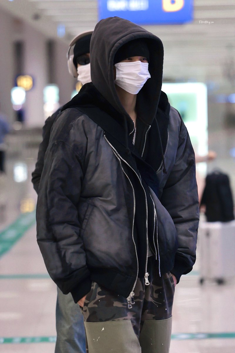 260107 ICN 도착

ᶻz₍ ^_   ̫ _^₎

#EUNSEOK #은석 #ウンソク
#RIIZE #라이즈 #ライズ