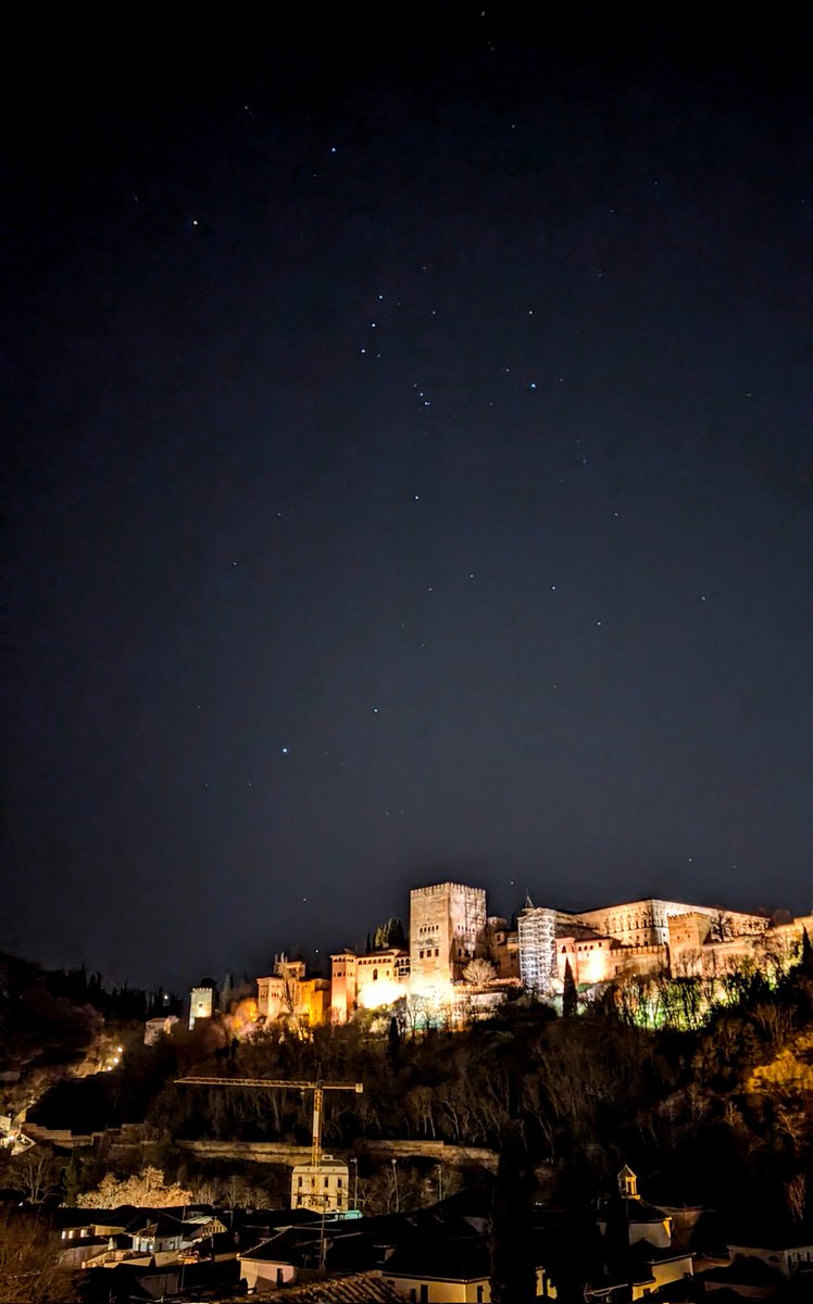 Vamos a por la que podría ser la noche más fría del invierno. Cielo despejado y la constelación de Orión. 
0,5° a las 21:30h.