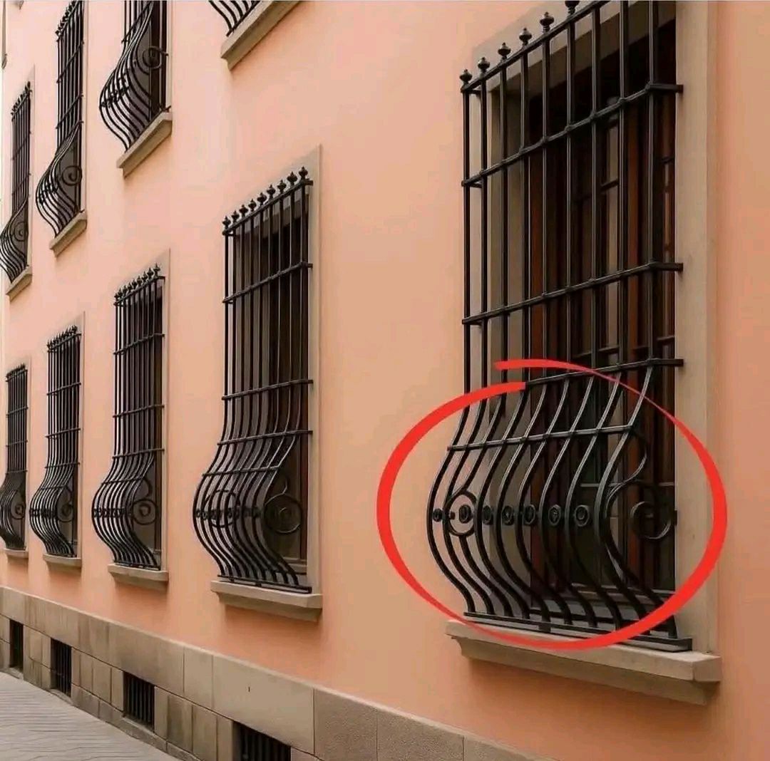 لأصحاب الخبرة لماذا يتم صنع الشبابيك بهذه الطريقة ؟

#فكر