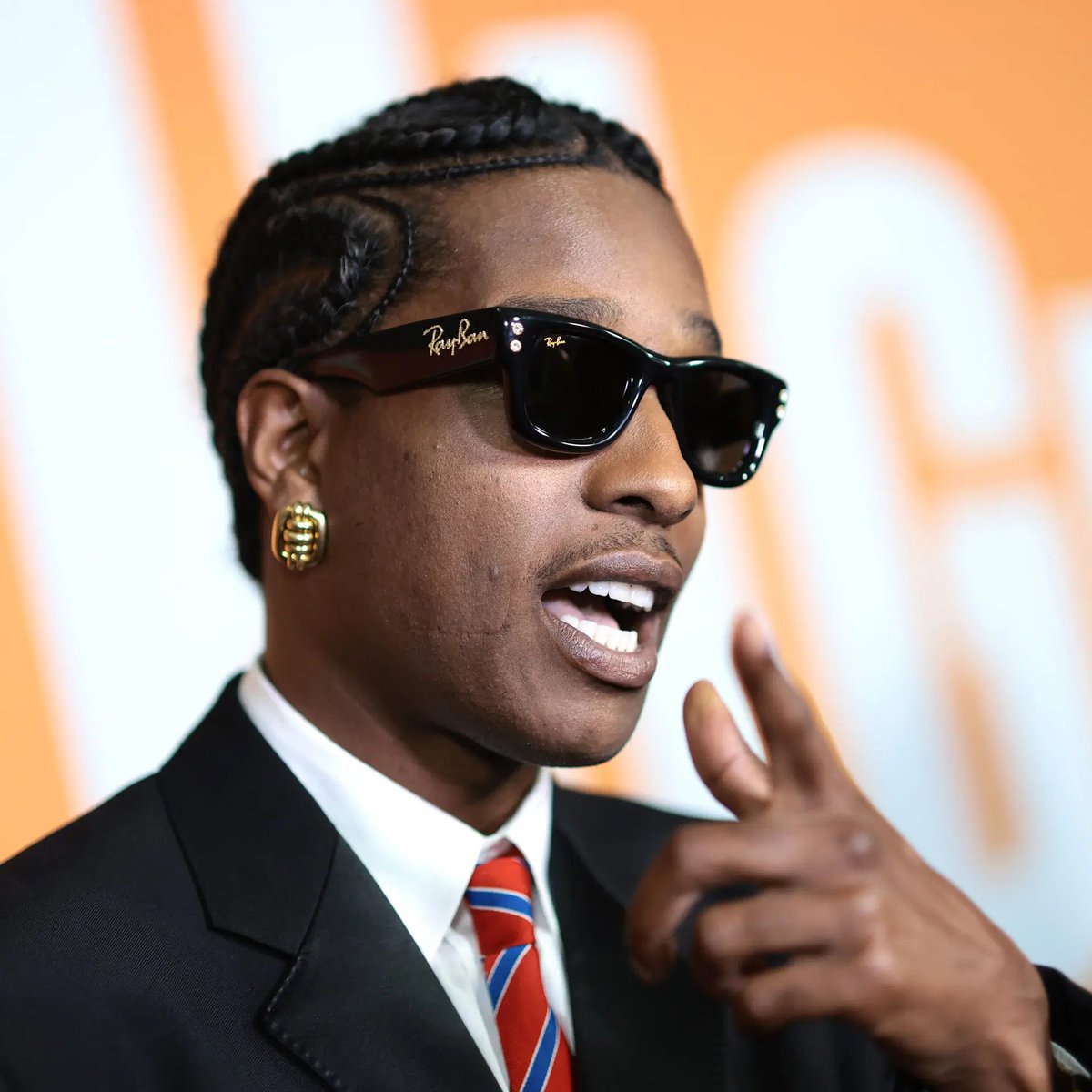 The Gov Ball 2026 Lineup Is Stacked, but We’ve Still Got Questions

The headliners, the rap imbalance, and more.

MORE 🔗 bit.ly/4qEzBHJ