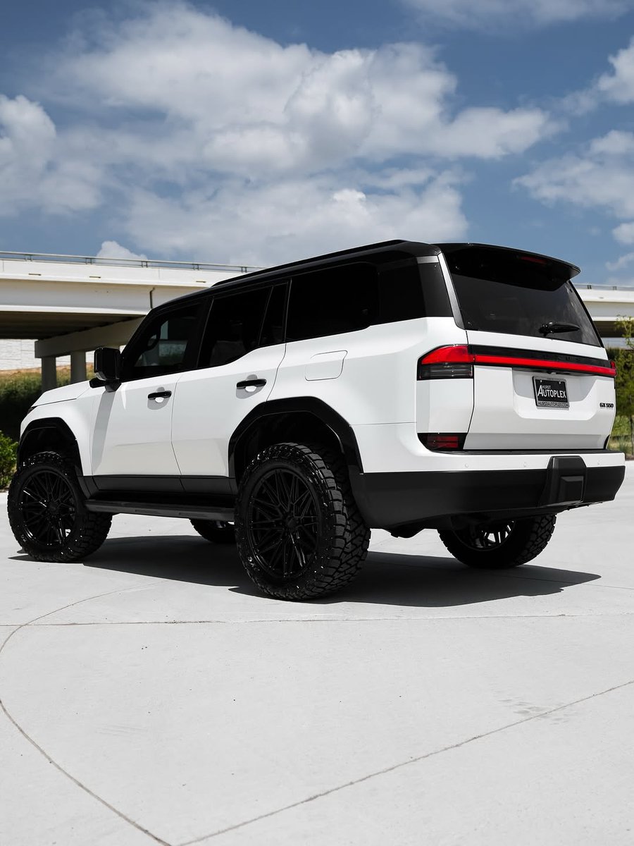 nocarcontext's tweet image. LEXUS GX 550 🤎🤎