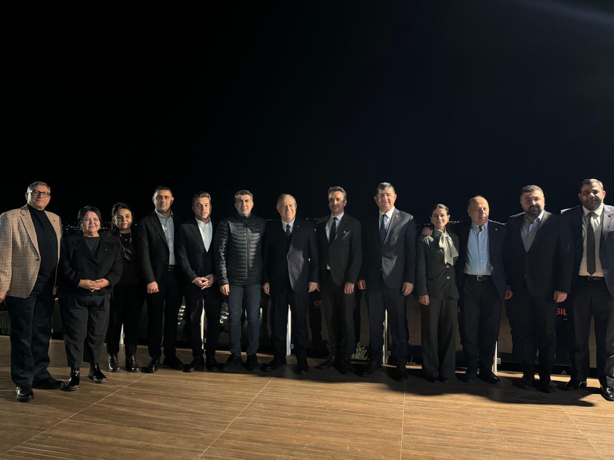 Bir dizi programa katılmak üzere kentimize gelen Genel Başkan Yardımcımız Gökan Zeybek’i, Antalya Milletvekilimiz Cavit Arı’yı ve Parti Meclisi Üyemiz Saniye Barut’u karşıladık.