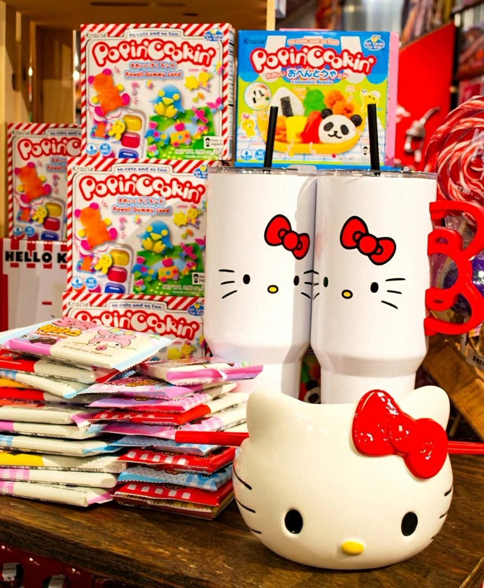 You had me at hello, Kitty. 💕🐱

Stop by Rocket Fizz and treat yourself to something purr-fect! 🚀

#rocketfizz #hellokitty #candy #soda #treatyourself

📷: @rocketfizz_byroncenter 

*product availability varies by franchise*