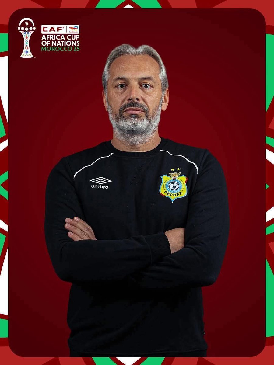 YvesBuya1's tweet image. Sébastien @Seb_Desabre est très nul
 Je crois que maintenant vous comprenez qu'il n'est pas en mesure. Devant les grandes nations on ne peut pas gagner. 
Pas de système de jeux, tâtonnements dans les classements et pas de stabilité 
Il est temps qu'il quitte...