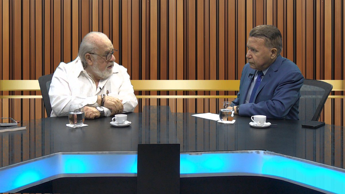 Esta noche a las 8:00, recibo en #LaHoraConGregory, a José Lois Malkún , economista. 

Dice que el subsidio a los combustibles ya cumplió su misión y opina que 2026 será un buen año económico para el país. 

Canales 52 Claro y 22 Altice 
#TELEIMPACTO

Hoy, 8:00 P.M.