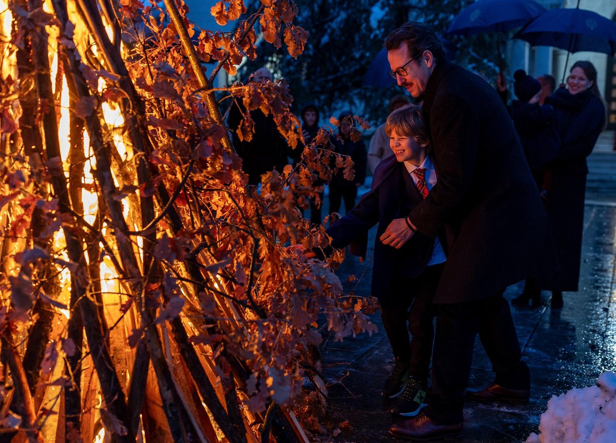 Филип Карађорђевић tweet media