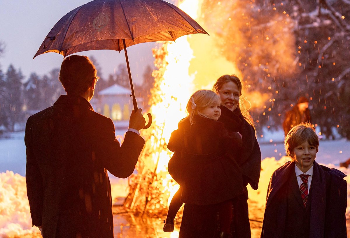 Филип Карађорђевић tweet media