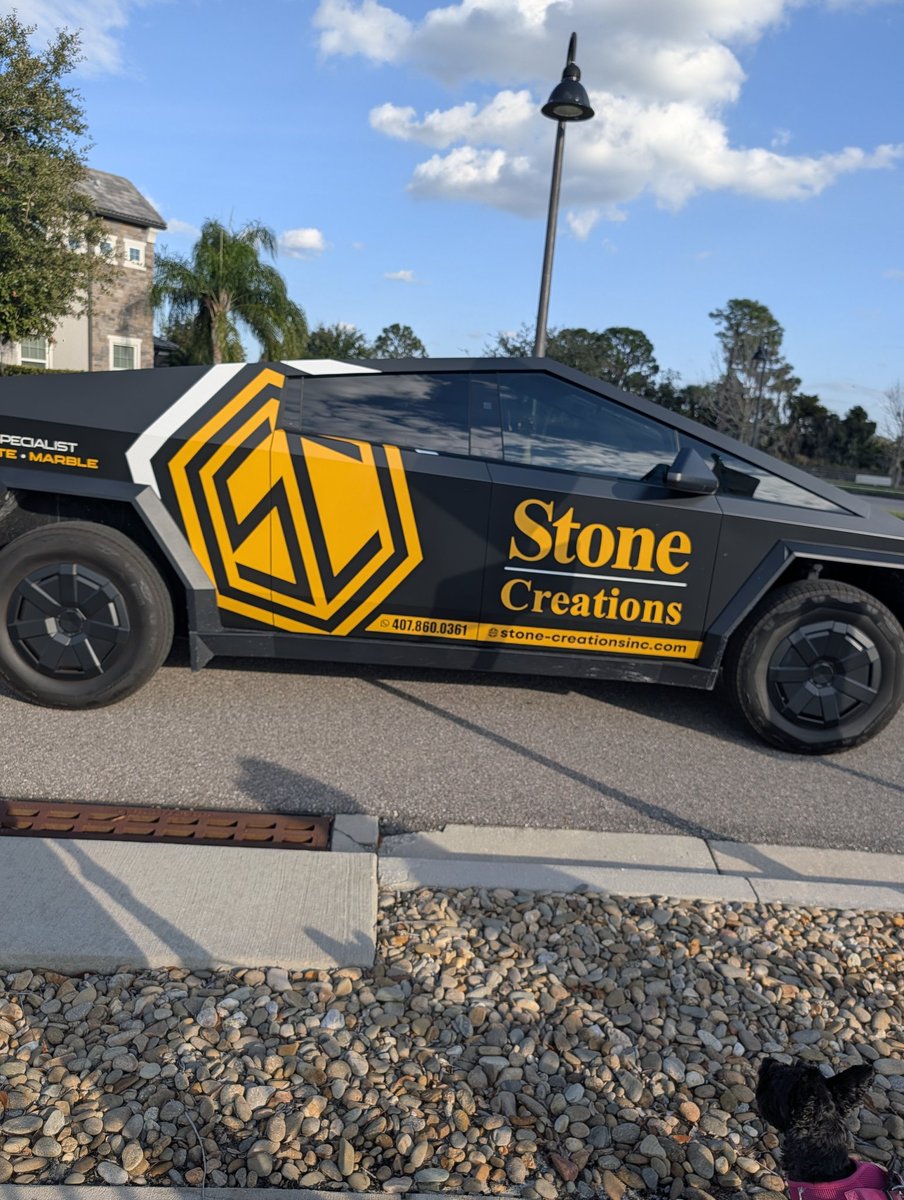 thecyberfam's tweet image. I love it when folks use the Cybertruck as a rolling advertisement