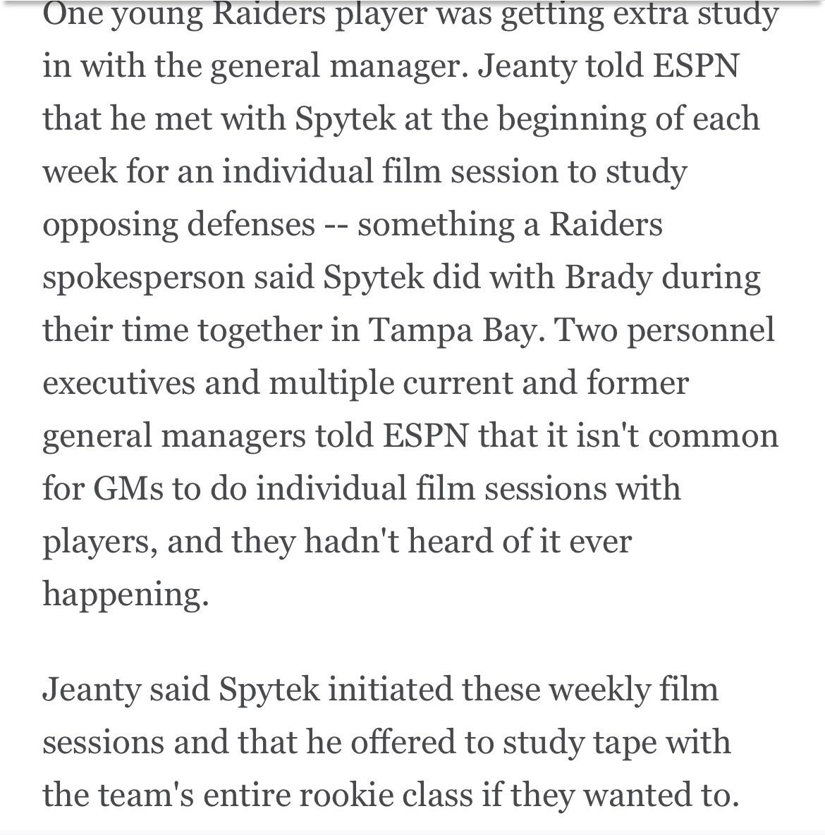 Raiderswmarcos's tweet image. Brennen Carroll was so bad the OL were meeting with Spytek and Geno individually to get help on what to do. Jeanty too 😭😭

Shoutout to Spytek man. Real hero