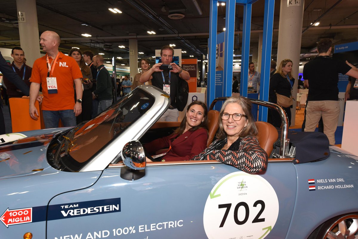 Theo Peters tweet media